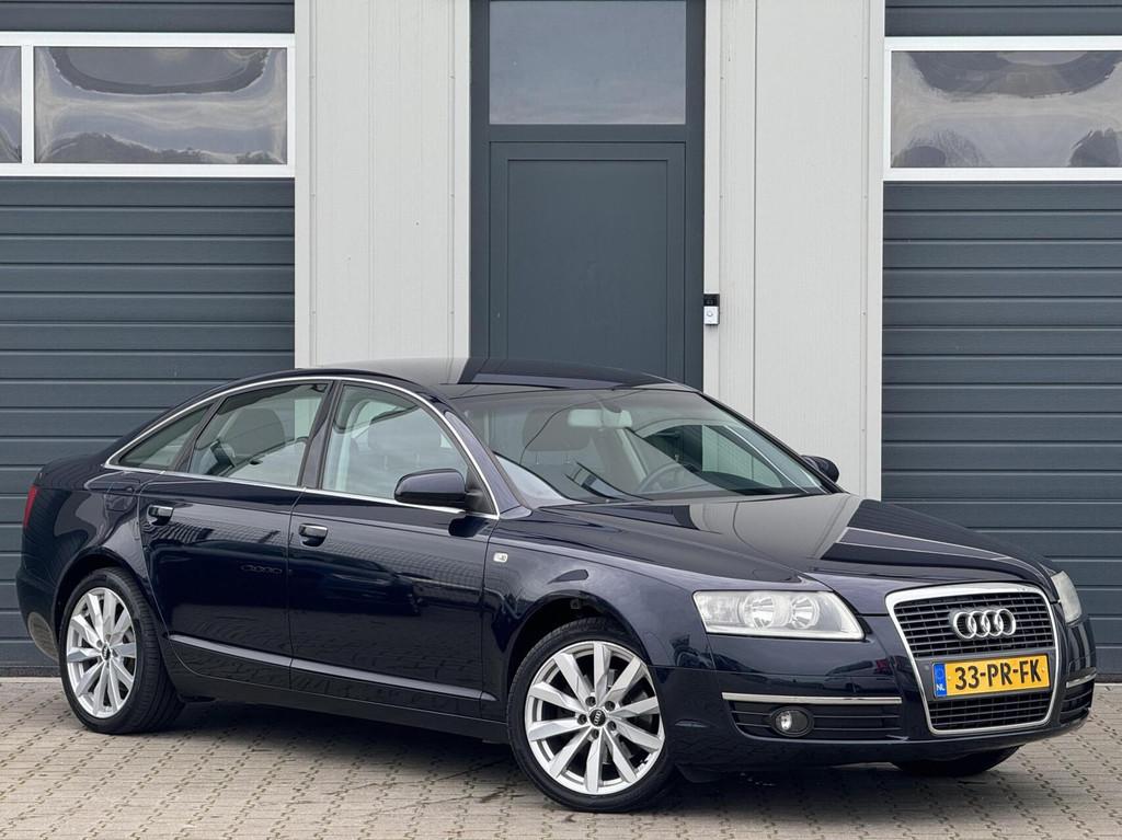 Audi A6 Limousine 2.4 Pro Line / Youngtimer / Keurig / NAP, Auto's, Stof, Zwart, Blauw, Bedrijf