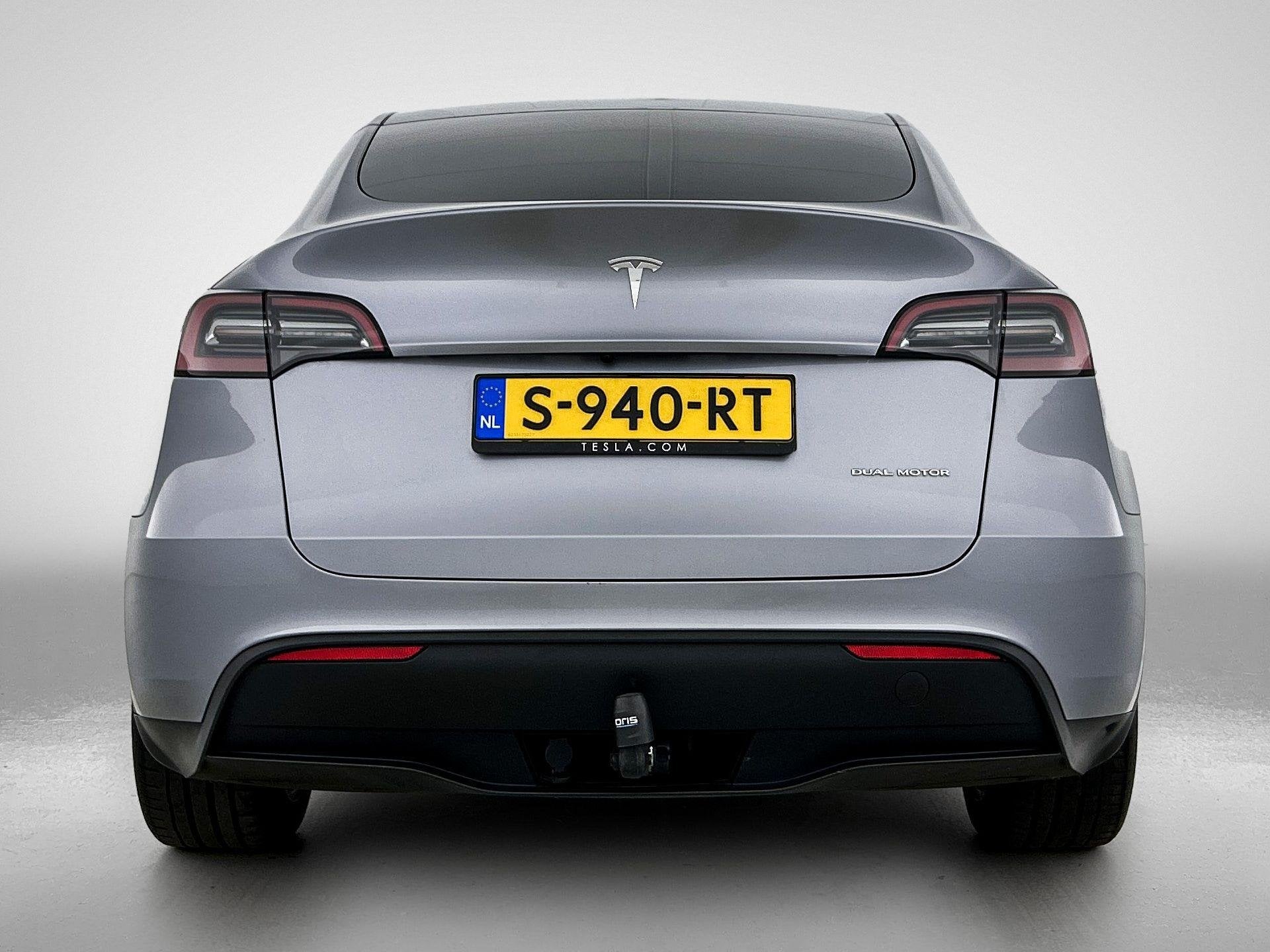 Tesla Model Y Long Range AWD 75 kWh 351 PK | Automaat | Navi, Auto's, Tesla, Stof, Gebruikt, 495 min, Origineel Nederlands