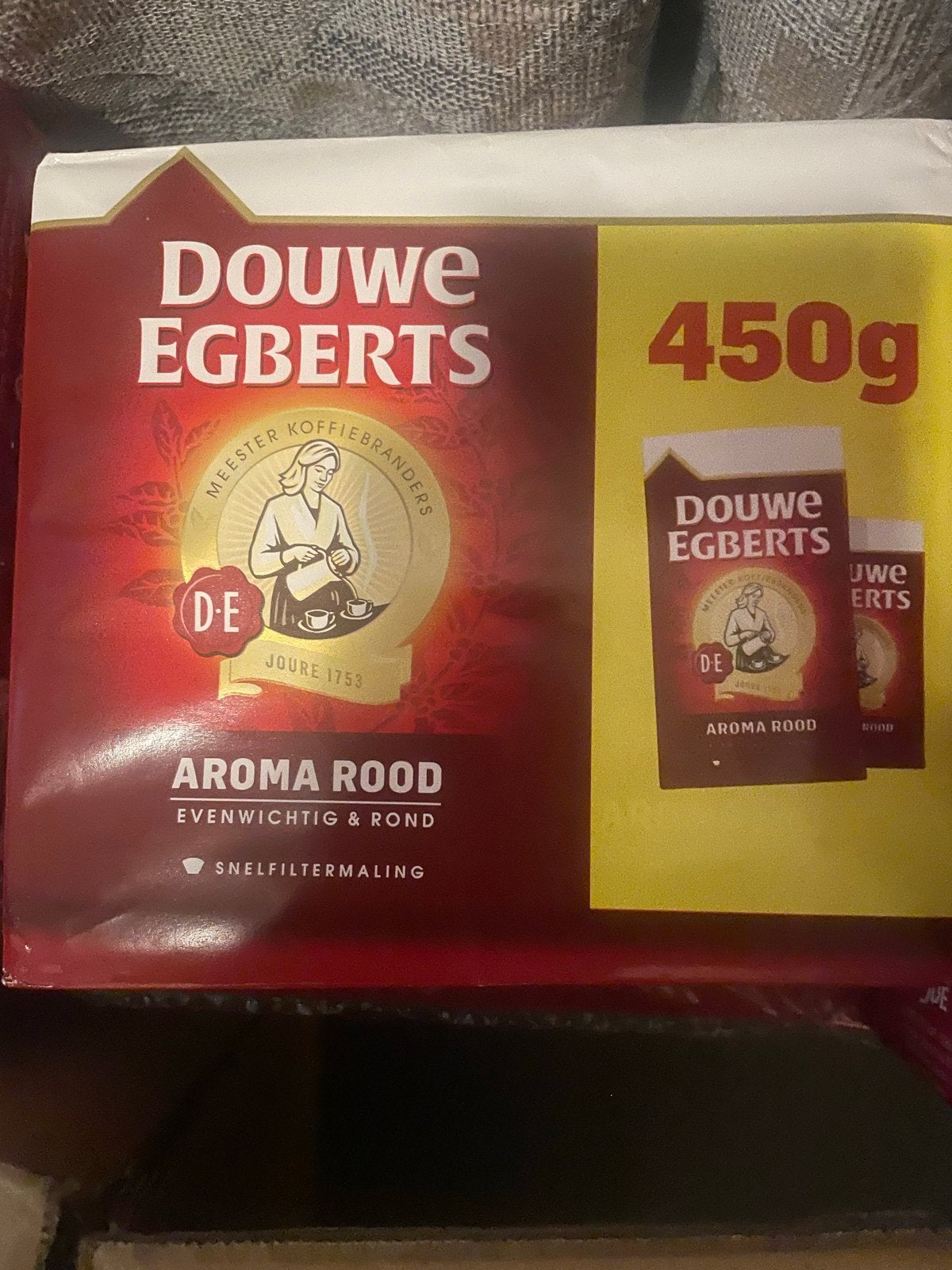 Koffie Douwe Egberts pak 450 g 9 stuks per stuk € 4,50, Ophalen of Verzenden