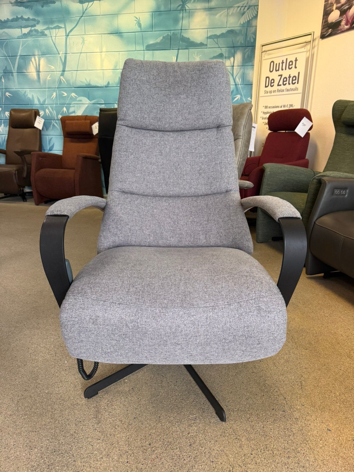 Luxe Prominent relaxfauteuil elektrische stoel maat L en M, Ophalen of Verzenden, Zo goed als nieuw, Gratis bezorging en garantie