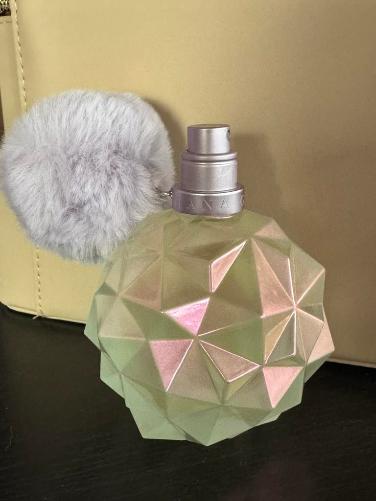 Ariana Grande Moonlight edp 100ML, Ophalen of Verzenden, Zo goed als nieuw