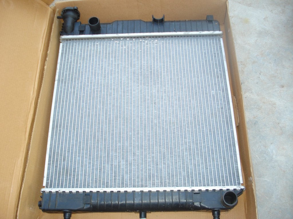 Nieuwe onderdeleN voor Mercedes TN bus/ camper  (T1)W601/602, Ophalen of Verzenden, Nieuw, Mercedes-Benz