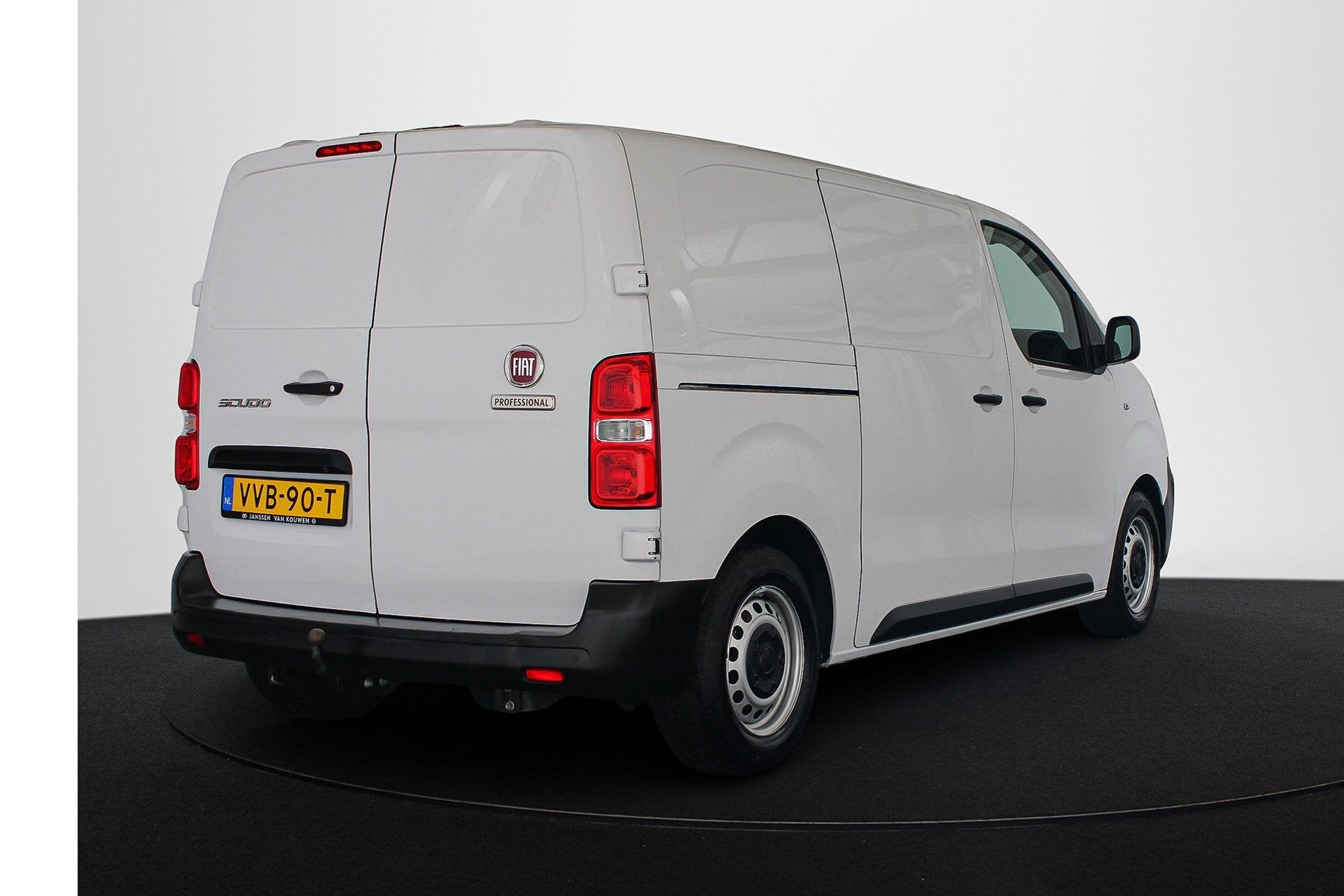 Fiat Scudo 2.0 MultiJet L2H1 Trekhaak Navi Camera Apple CarP, Auto's, Voorwielaandrijving, Stof, Gebruikt, 4 cilinders