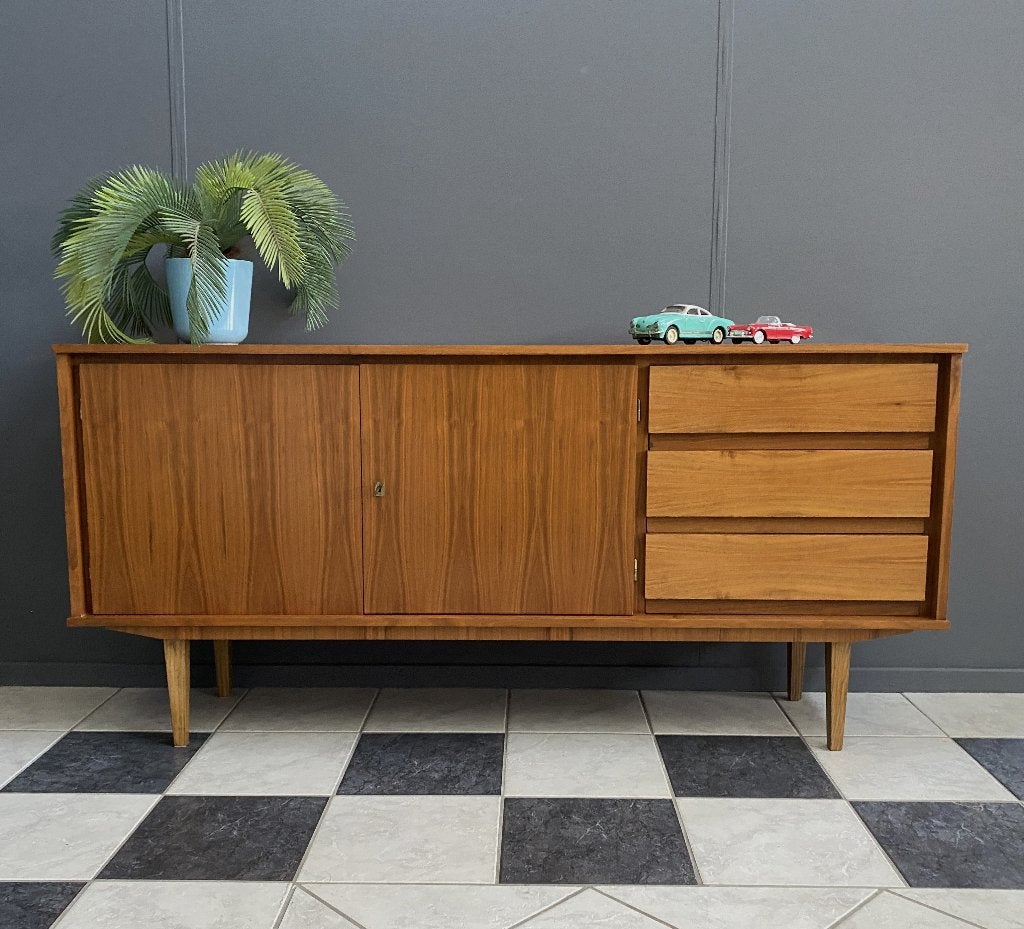 60 jaren DRESSOIR met 2 deuren kast 3 lade groen van binnen, Ophalen, Gebruikt, 150 tot 200 cm, Vintage