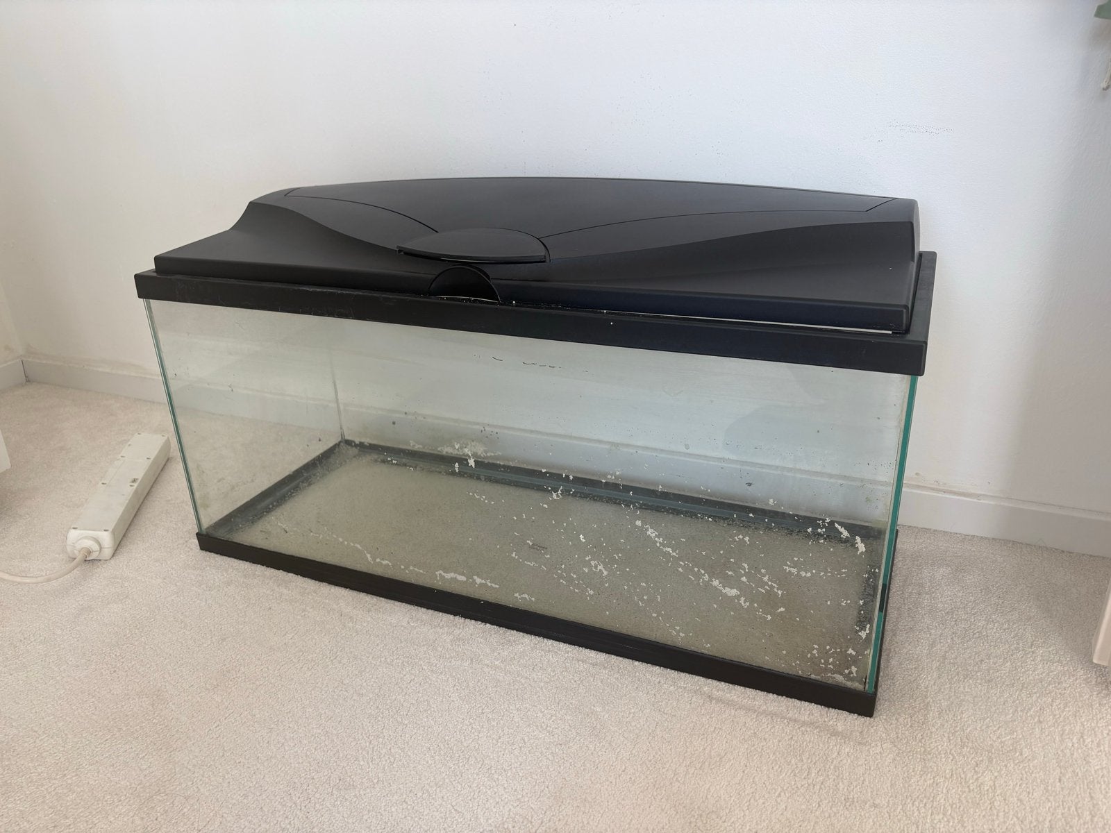 Aquarium, Ophalen, Inclusief deksel, Gebruikt, Leeg aquarium