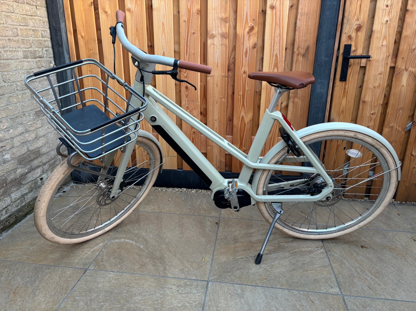 Veloretti Ivy Two – beige – zeer goede staat – 1.190 km, Fietsen en Brommers, 56 cm of meer, Ophalen, Zo goed als nieuw