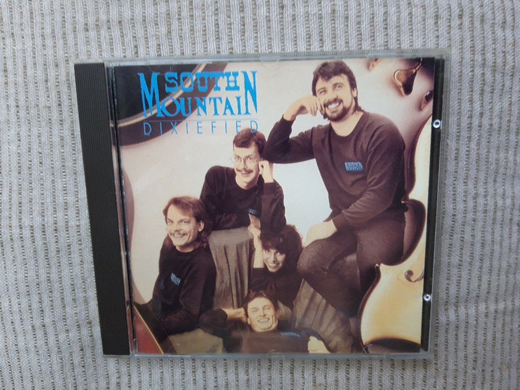 South Mountain; Dixiefield €3,50,I believe in country  €4,50, Ophalen of Verzenden, Zo goed als nieuw, Country