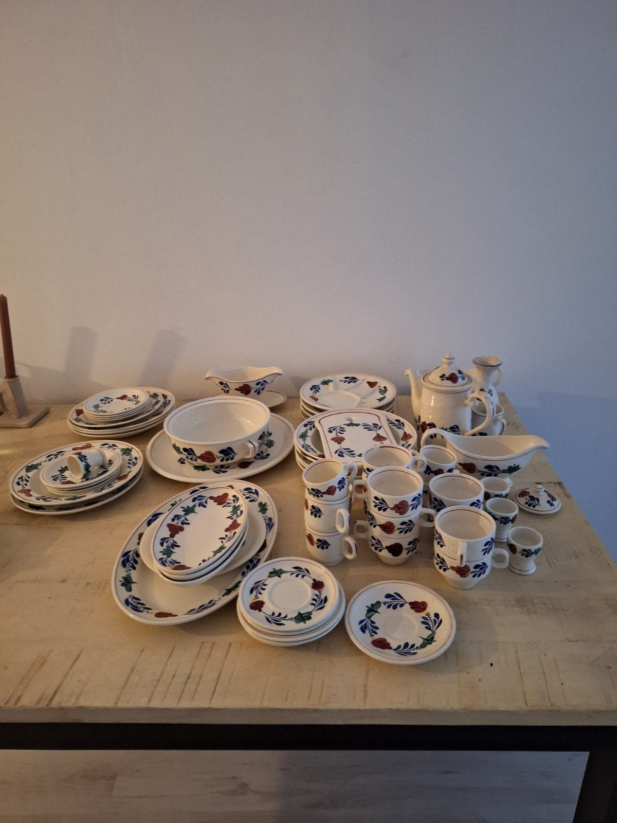 Groot servies Boerenbont stijl, compleet en in goede staat, Ophalen of Verzenden, Zo goed als nieuw, Aardewerk