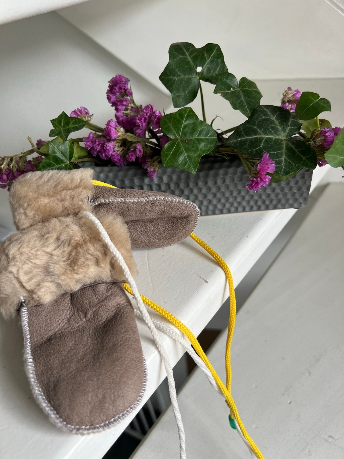 Warme baby wantjes van schapenvacht, Ophalen of Verzenden, Zo goed als nieuw, Jongetje of Meisje