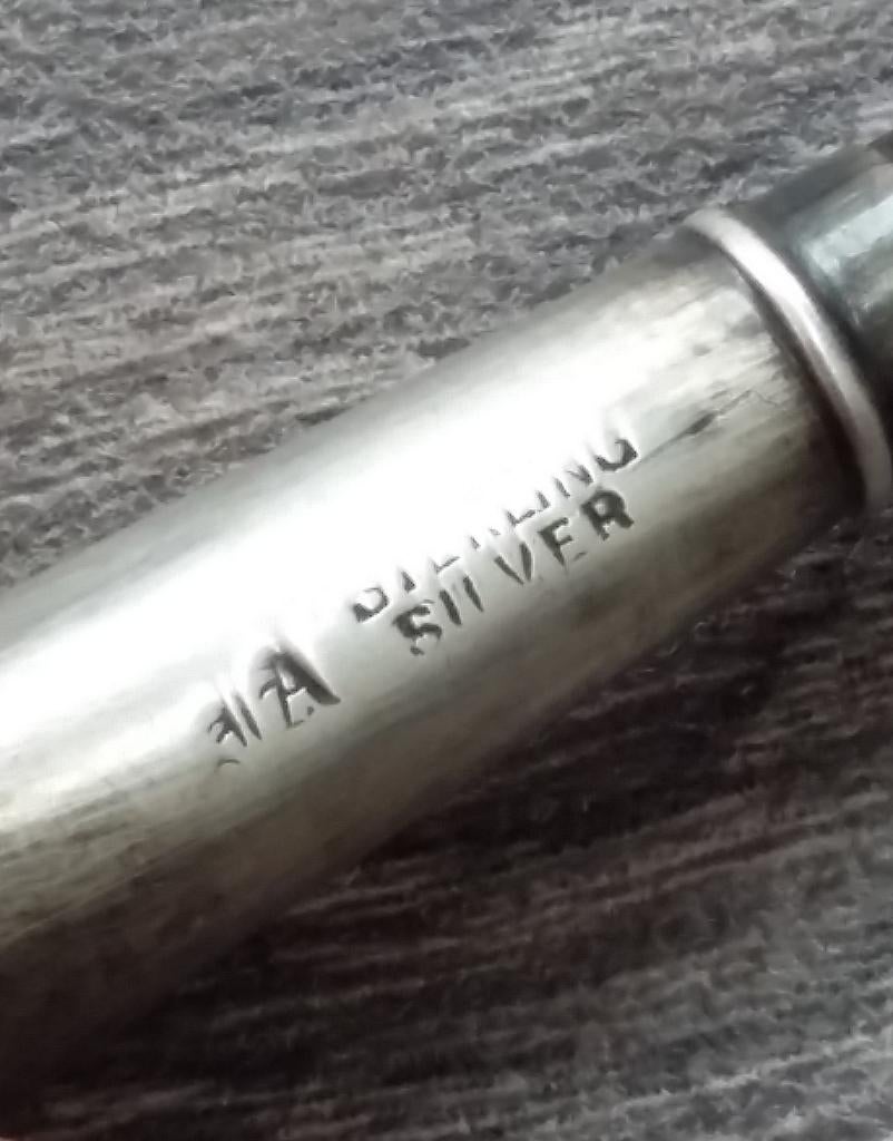 Om1920 Sigaretten Pijp Pijpje Zwart Bakeliet STERLING Zilver, Antiek en Kunst, Antiek | Goud en Zilver, Ophalen of Verzenden, Zilver