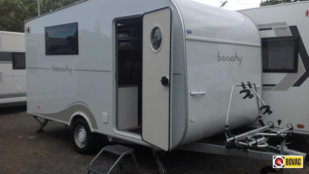Hobby Beachy 450 incl. Unico Verona luifel, Caravans en Kamperen, Overige typen, Hobby, Fietsenrek, Tot en met 4