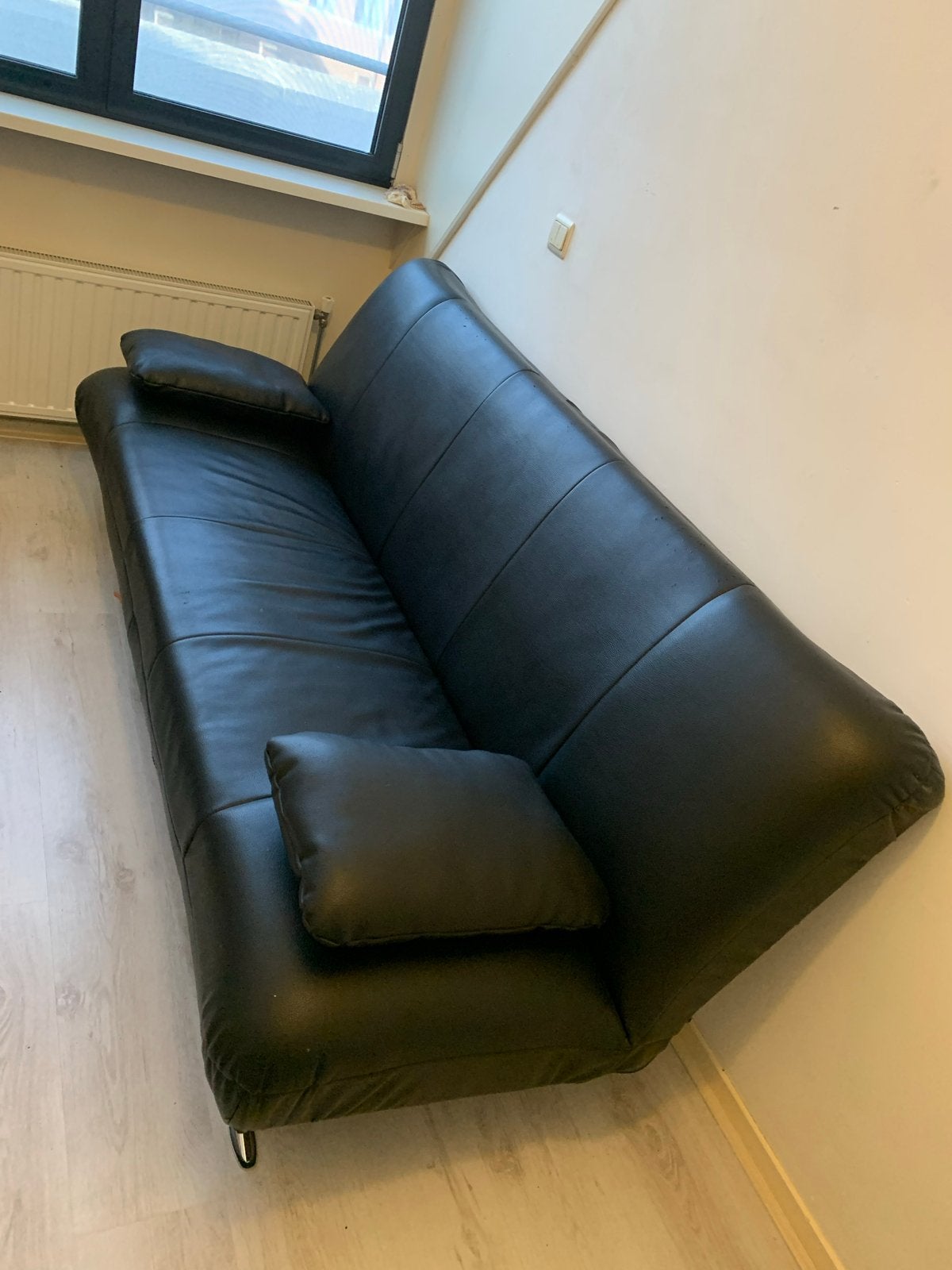 Zwarte slaapbank leer look met opbergruimte, Ophalen, Gebruikt, Zwart, Overige maten