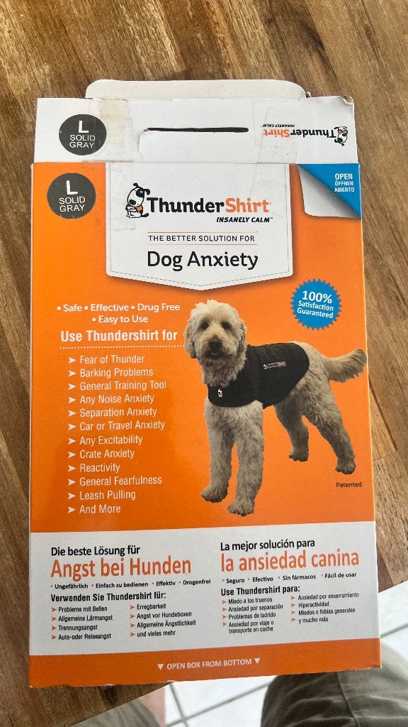 Thundershirt  maat L, Dieren en Toebehoren, Overige merken, Ophalen of Verzenden, Nieuw, Overige typen