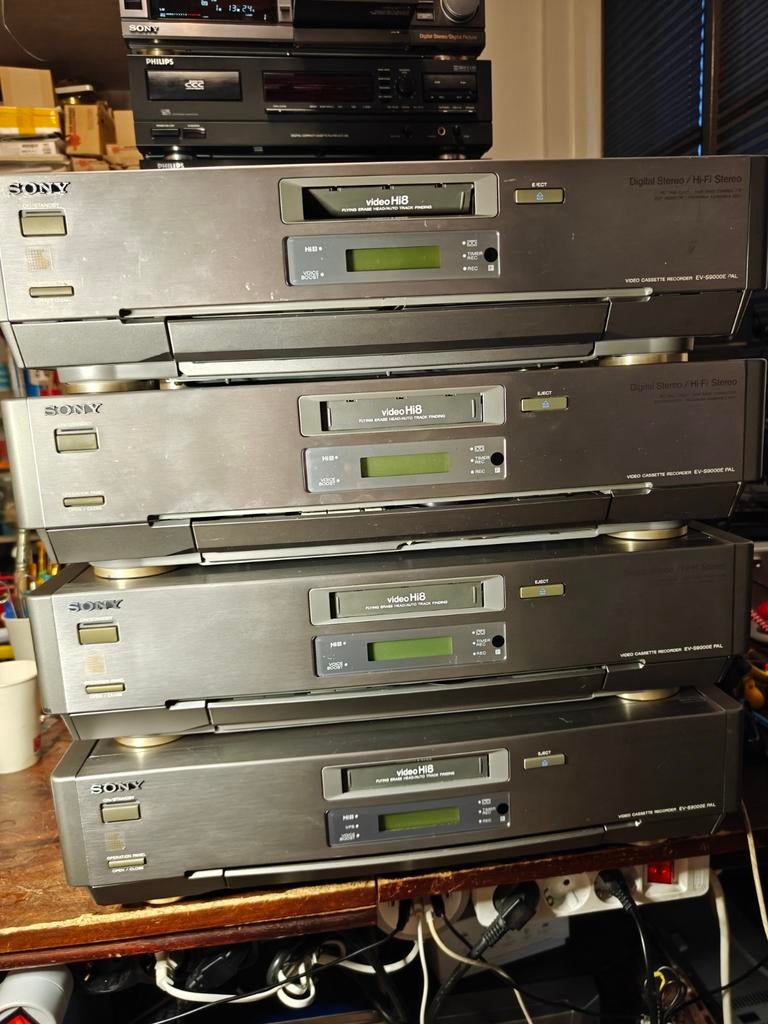 Sony EV-S9000 Hi8 / Video8 Videorecorder, Audio, Tv en Foto, Videospelers, Ophalen of Verzenden