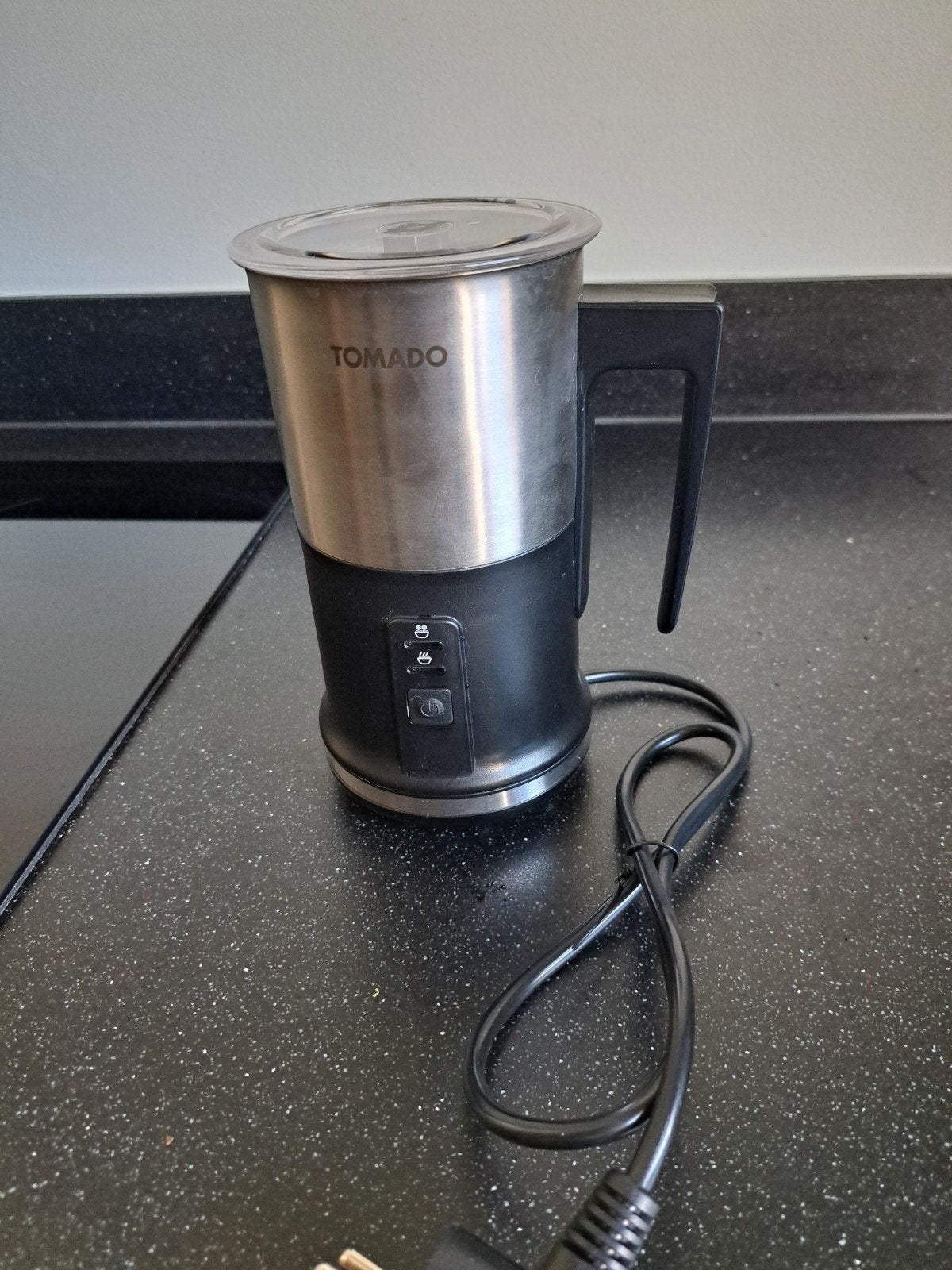 Tomado TMF75248 Melkopschuimer - RVS - 500W, Minder dan 1 liter, Ophalen of Verzenden, Gebruikt, Rvs
