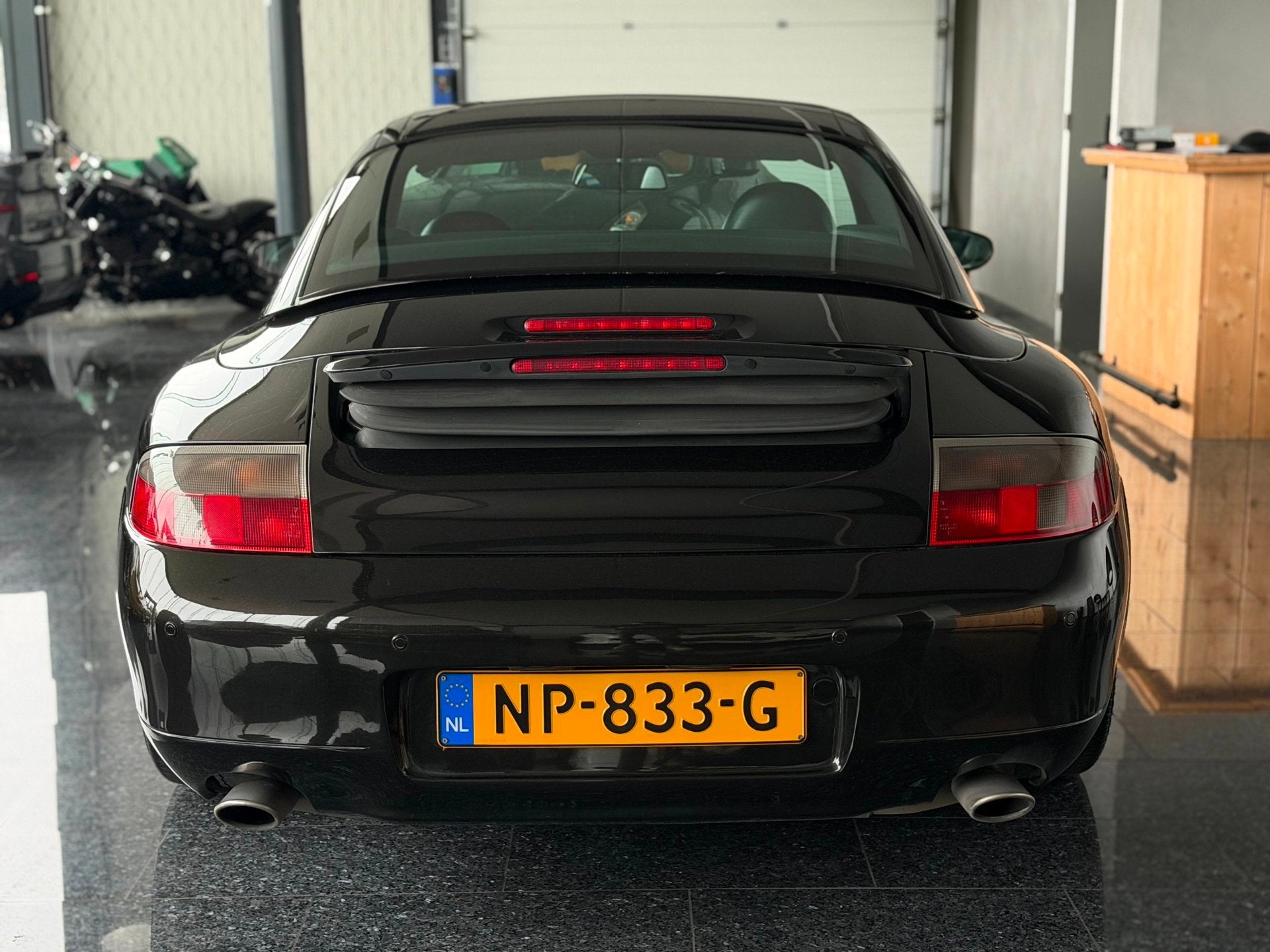 Porsche 911 Cabrio 3.4 Carrera 1999 Handgeschakeld Top staat, Euro 2, Dealer onderhouden, Achterwielaandrijving, Gebruikt