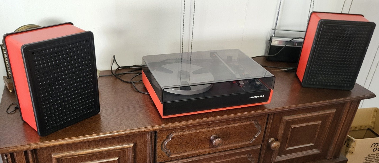 Telefunken Hit 2000 LB platenspeler met speakers, Audio, Tv en Foto, Ophalen of Verzenden, Zo goed als nieuw, Platenspeler