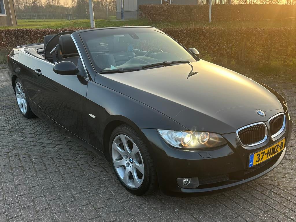 BMW 3-Serie 2.0 I 320 Cabrio AUT 2008 Zwart, Automaat, Achterwielaandrijving, 1995 cc, 4 cilinders