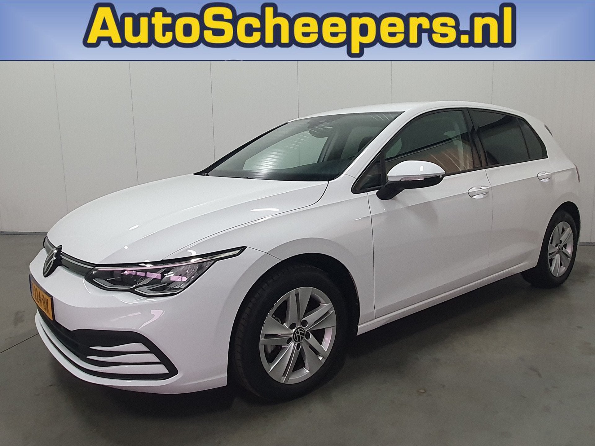 Volkswagen Golf 1.0 eTSI Life Business NAVI/DIG.COCKPIT/LED/, Auto's, Stof, Gebruikt, Euro 6, 1202 kg