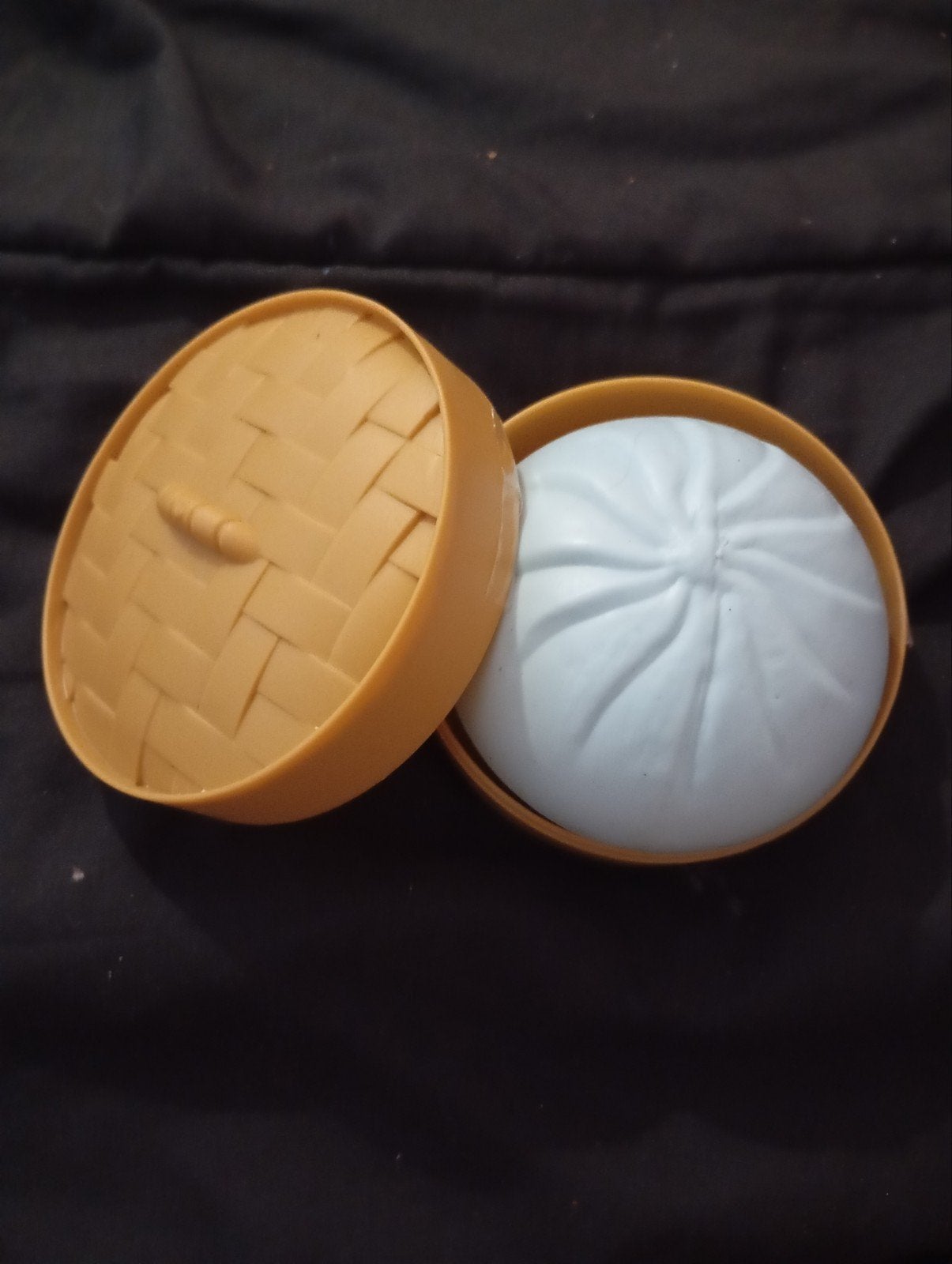 Squishy Broodje in Bamboe Stoommandje Speelgoed, Ophalen of Verzenden, Zo goed als nieuw, Jongen of Meisje