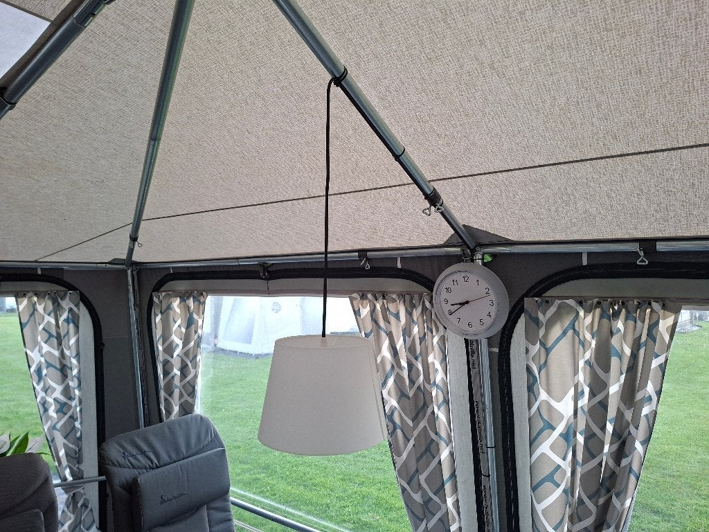 Prachtige CAMPINGLAMP / HANGLAMP - 230 volt - 5 mtr kabel, Caravans en Kamperen, Ophalen of Verzenden