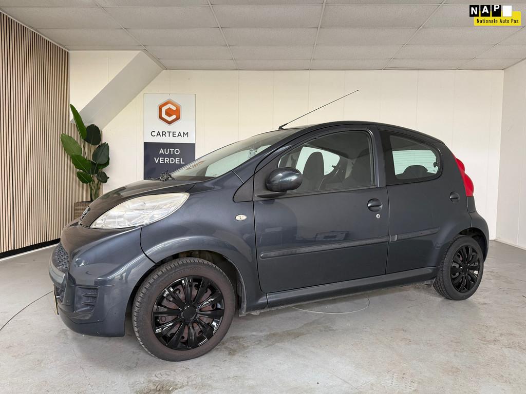 Peugeot 107 1.0-12V XS Black/Grey Airco, Voorwielaandrijving, Euro 5, Gebruikt, 4 stoelen
