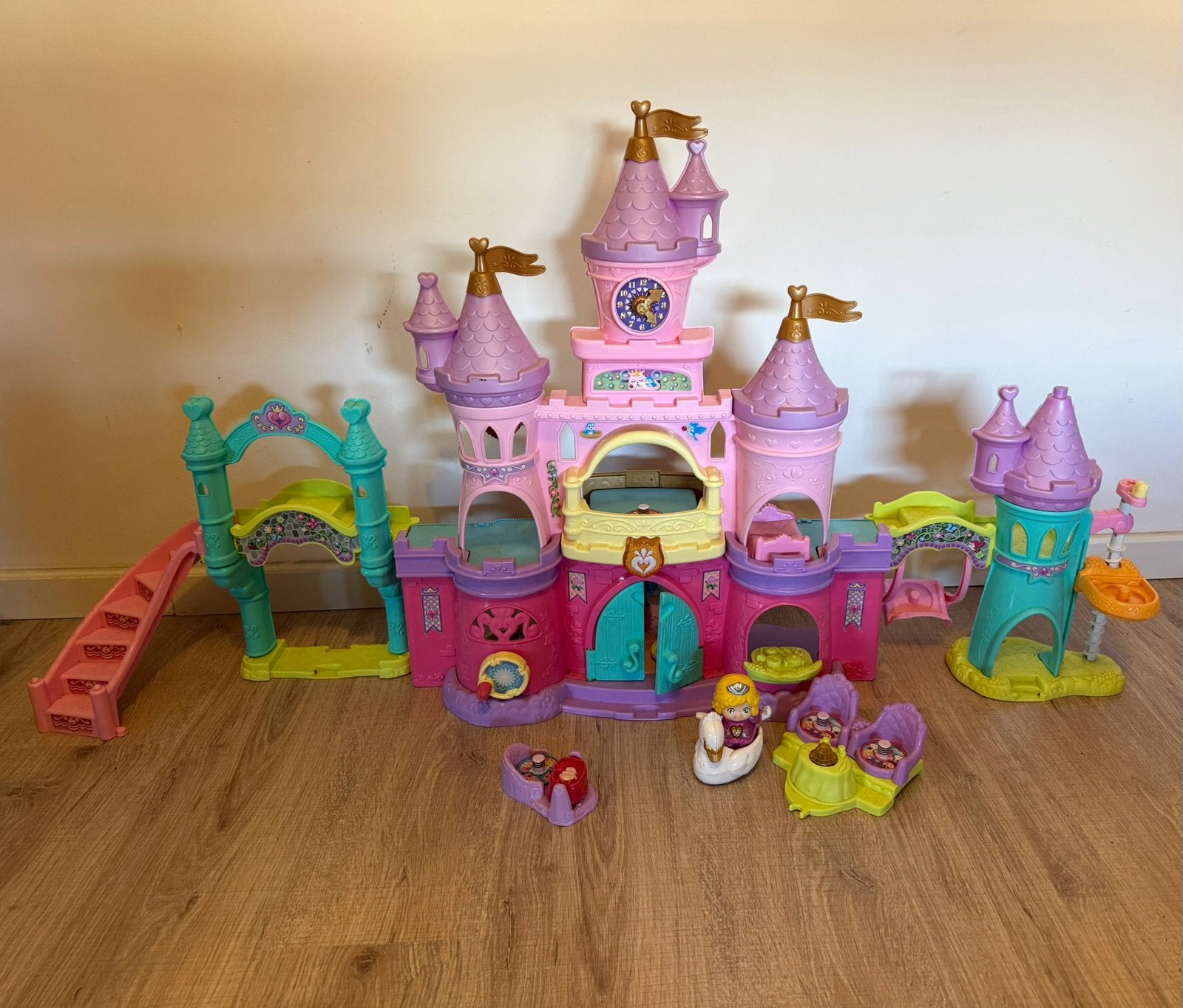 VTech Vrolijke Vriendjes Magisch Koninkrijk Droomkasteel, Ophalen, Gebruikt
