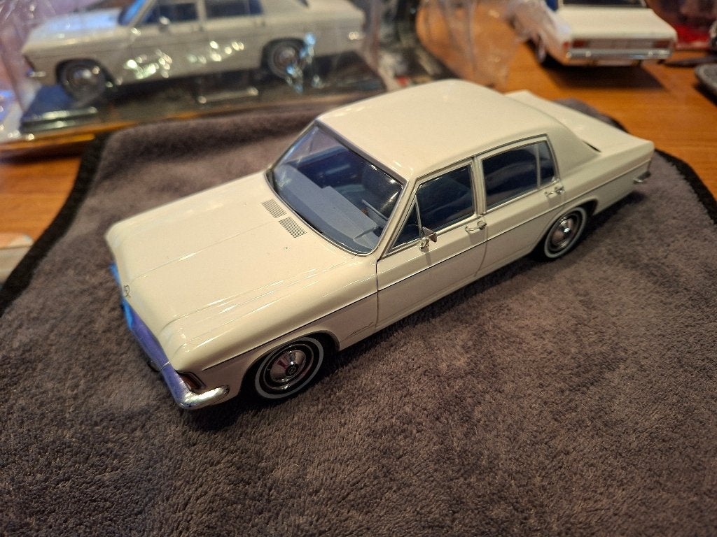 opel admiral b 1969 1:24 hachette. NIEUW., Hobby en Vrije tijd, Modelauto's | 1:24, Ophalen of Verzenden, Nieuw, Auto, Overige merken