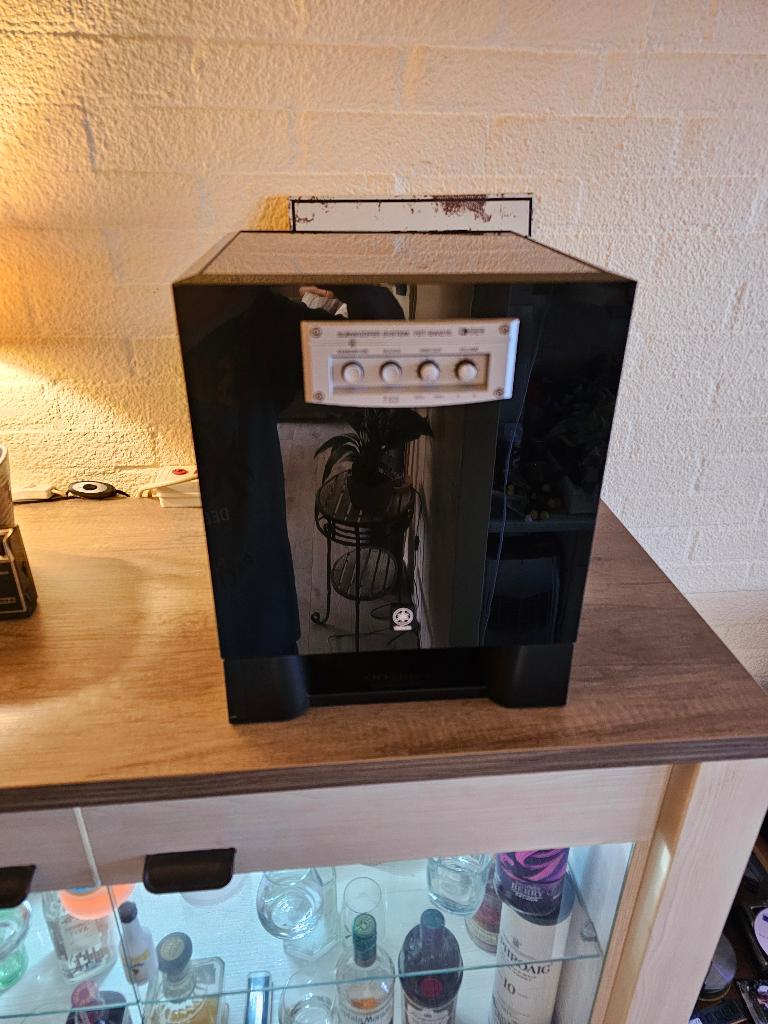 YAMAHA YST-SW215 Hi-End Actieve Subwoofer.