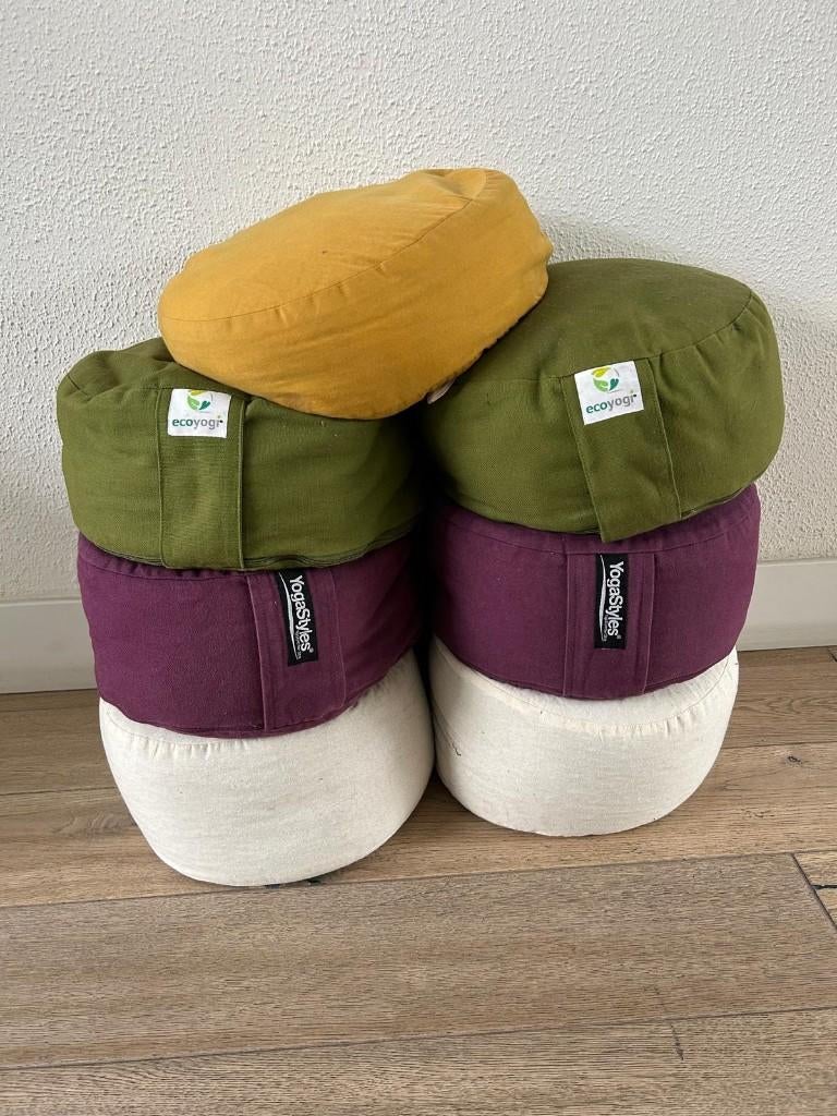 7 meditatie kussens, Ophalen, Gebruikt, Wit, Vierkant