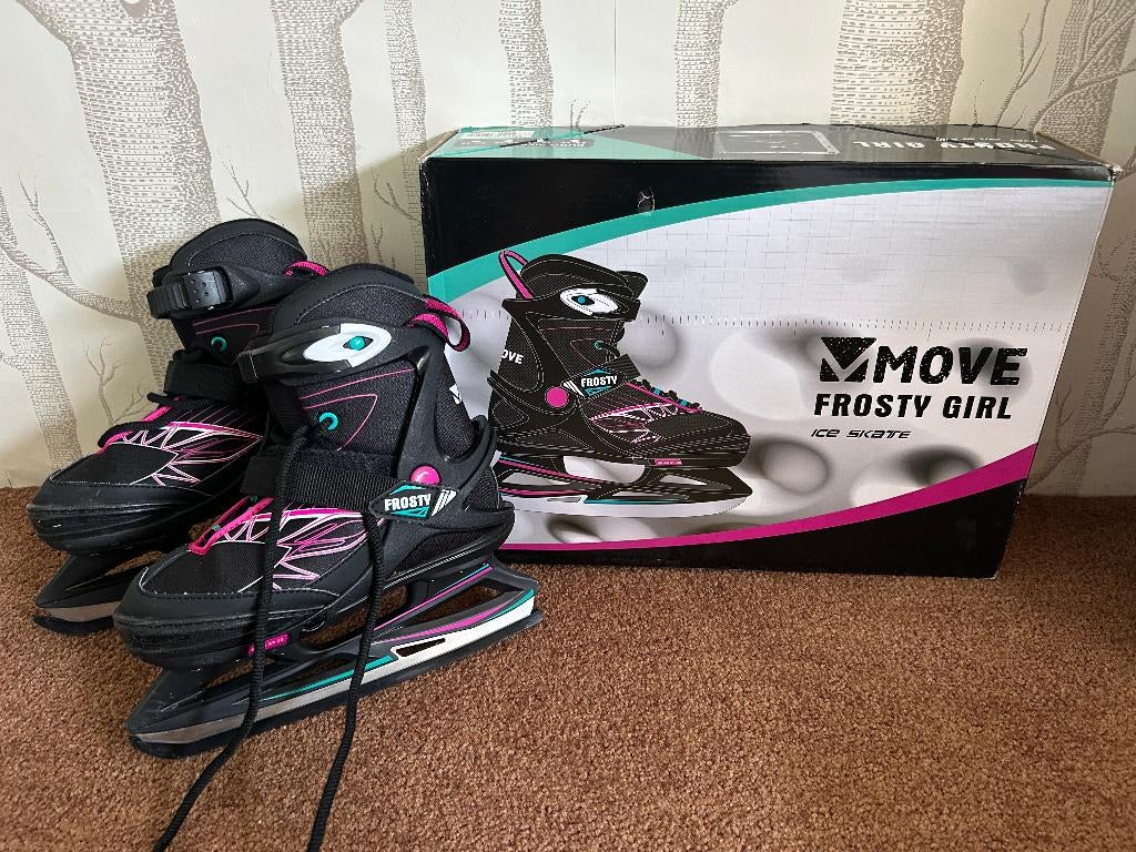 Schaatsen ijshockey zwart groen maat 32 33 34 35 verstelbaar, Overige merken, Ophalen of Verzenden, Zo goed als nieuw, IJshockeyschaatsen