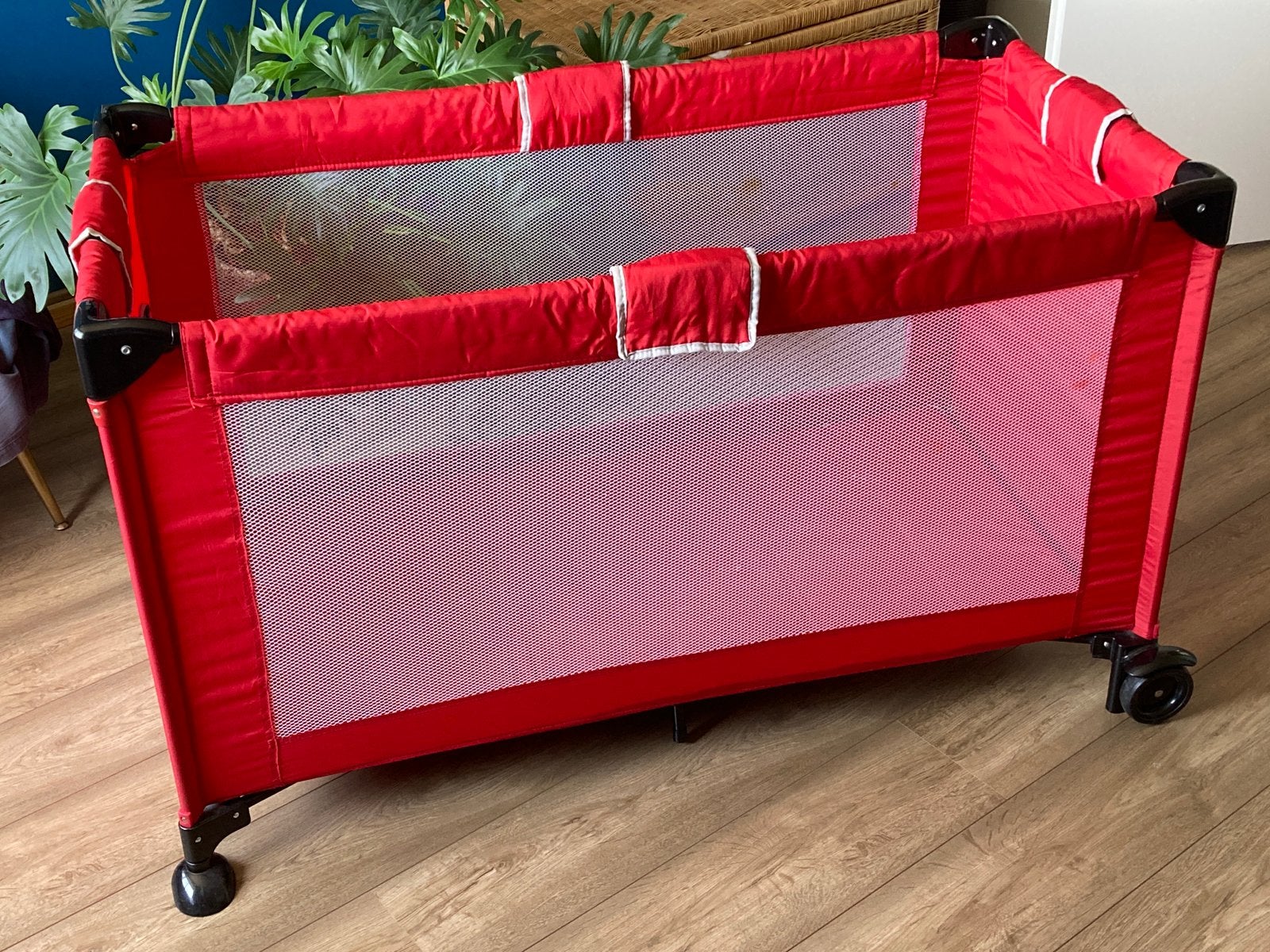 Campingbedje/ box Koelstra, Ophalen, Gebruikt, Minder dan 140 cm, Minder dan 70 cm