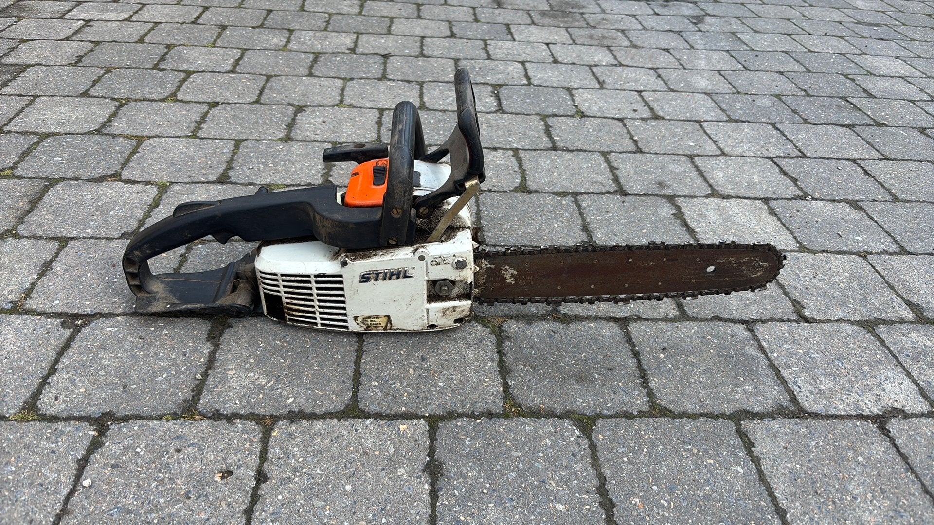 Kettingzaag Stihl 012AV, Ophalen, Gebruikt, Benzine