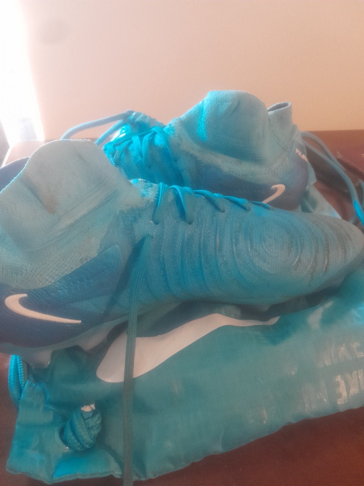 Nike Phantom Luna II Elite Gras Voetbalschoenen met 4 derby, Maat XS of kleiner, Schoenen, Ophalen of Verzenden, Zo goed als nieuw