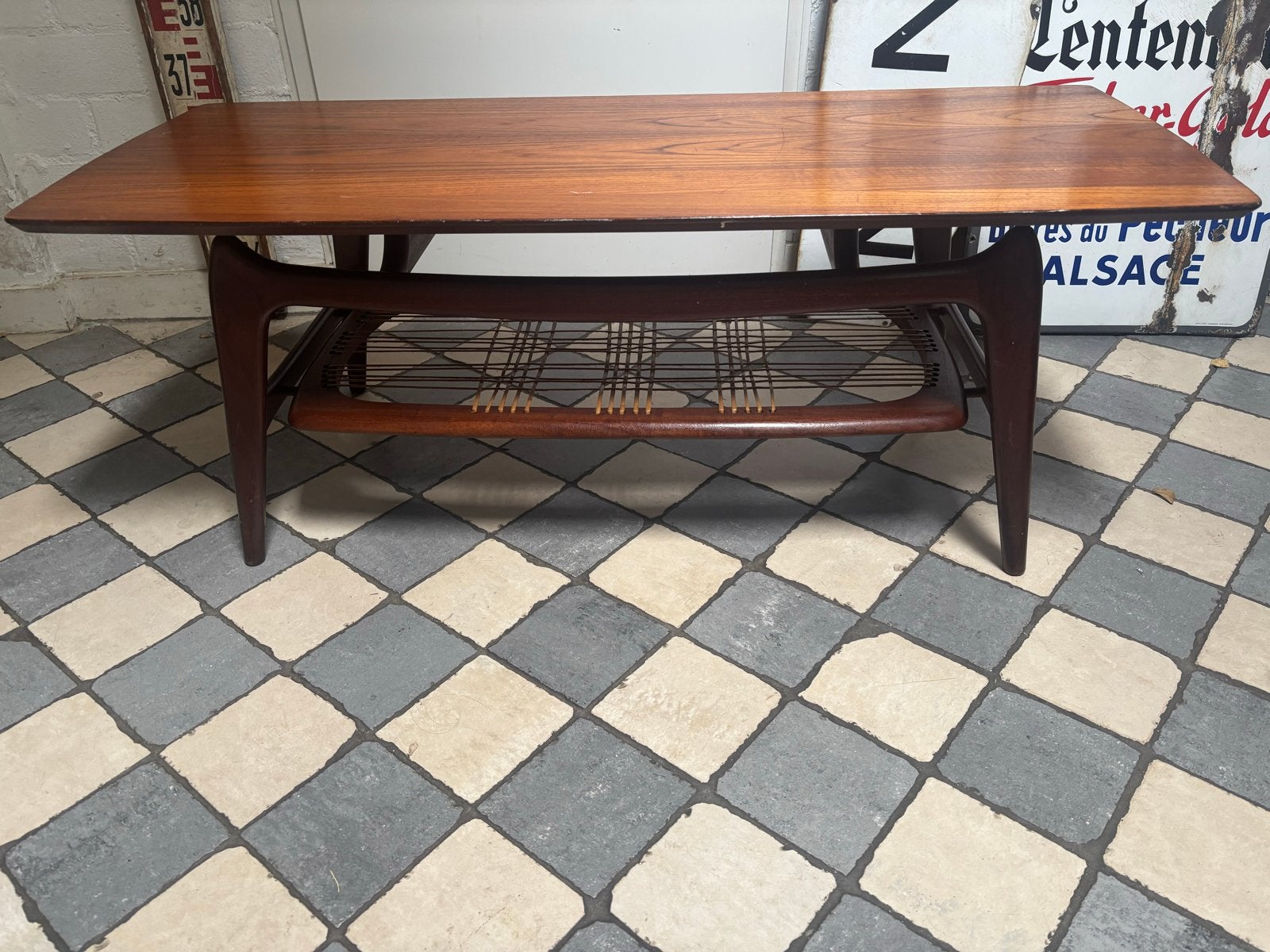 Van Teeffelen salontafel  voor Webe met organische vormen, Ophalen