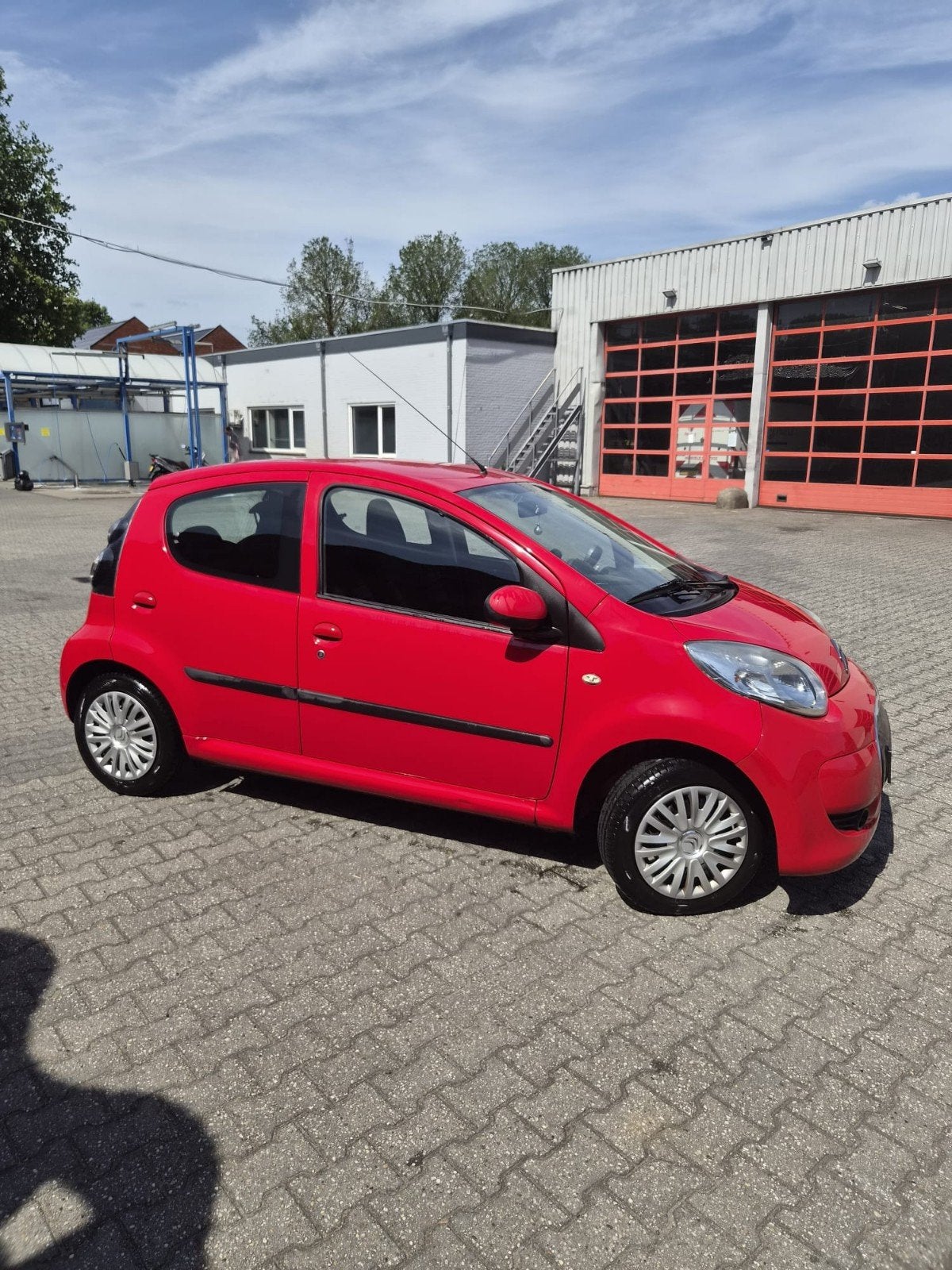 Citroën C1 1.0 5-DRS 2010 Rood, te koop wegens overcompleet., Auto's, Voorwielaandrijving, 4 stoelen, C1, 68 pk