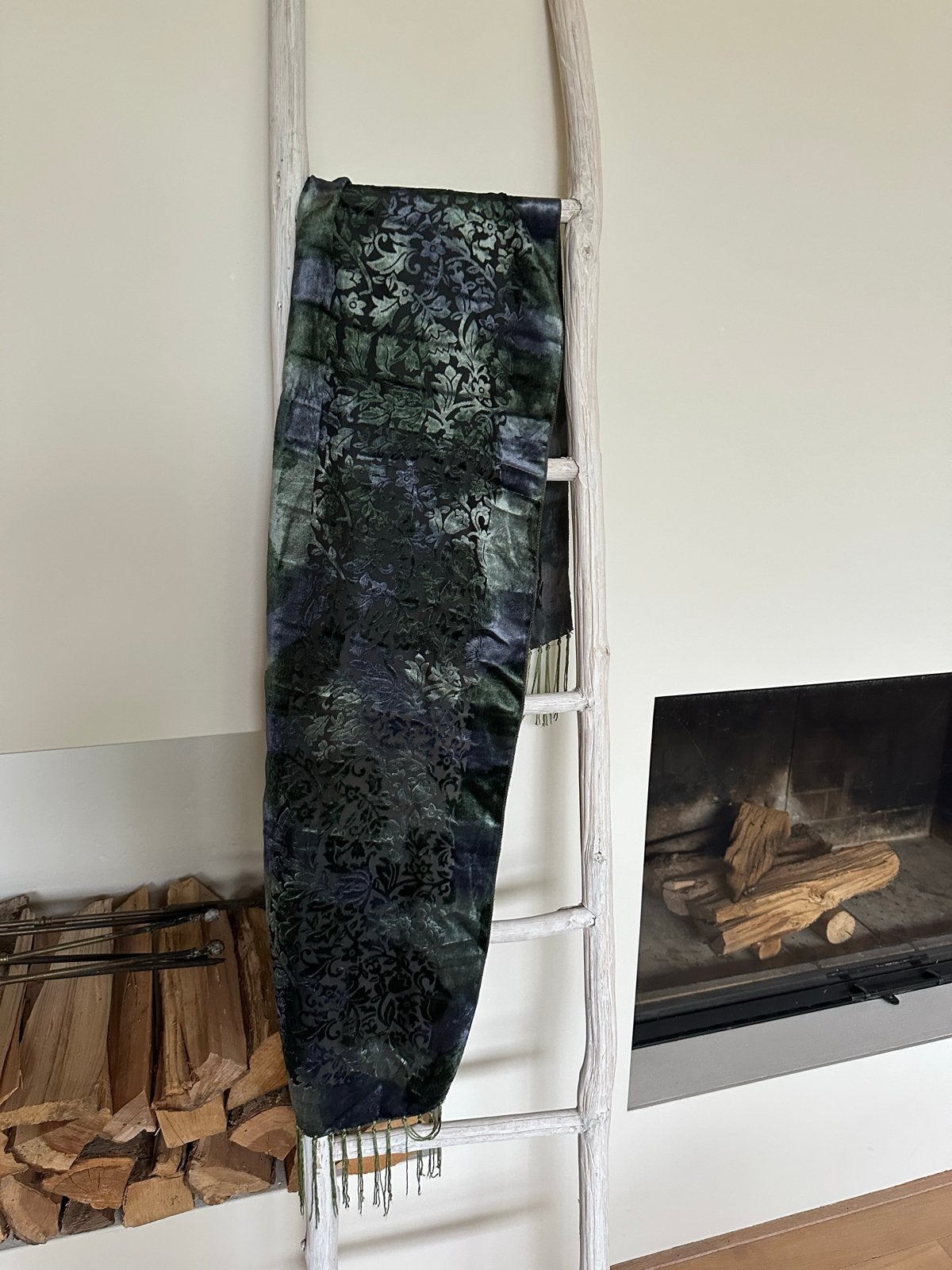 Changeant Groen/Blauw Fluweel Sjaal met Franje, Ophalen of Verzenden, Zo goed als nieuw