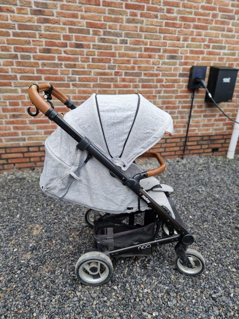 Mutsy Nexo incl. voetenzak en regenhoes, Ophalen, Gebruikt, Overige merken, Verstelbare rugleuning
