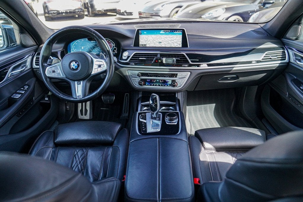 BMW 7-serie 745e High Executive | Stoelverkoeling | Stuurwie, Automaat, Achterwielaandrijving, Gebruikt, 138 €/maand