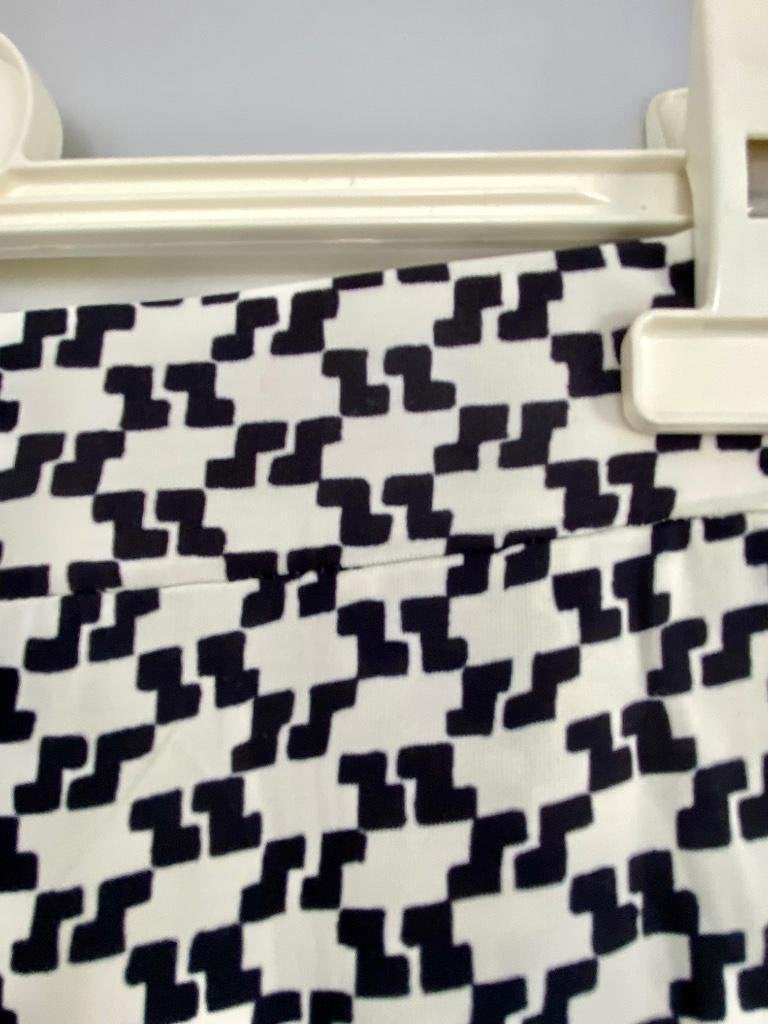 J298 No Man's Land: mt. M=38/40 broek comfort gebr.wit/zwart, Maat 38/40 (M), Wit, Ophalen of Verzenden, Zo goed als nieuw