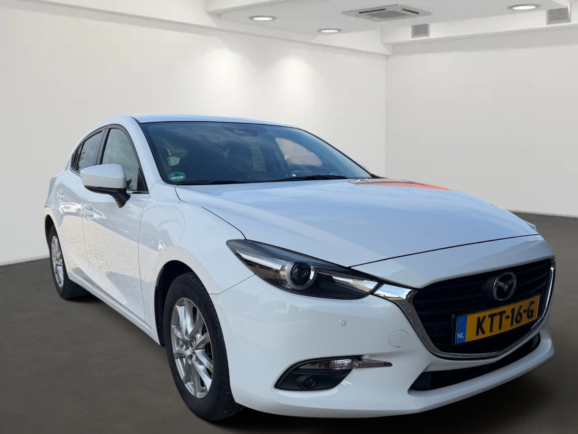 Mazda 3 2.0 SkyActiv-G 120 TS+ Dealeronderhouden CarPlay, Auto's, Voorwielaandrijving, Stof, Gebruikt, Euro 6