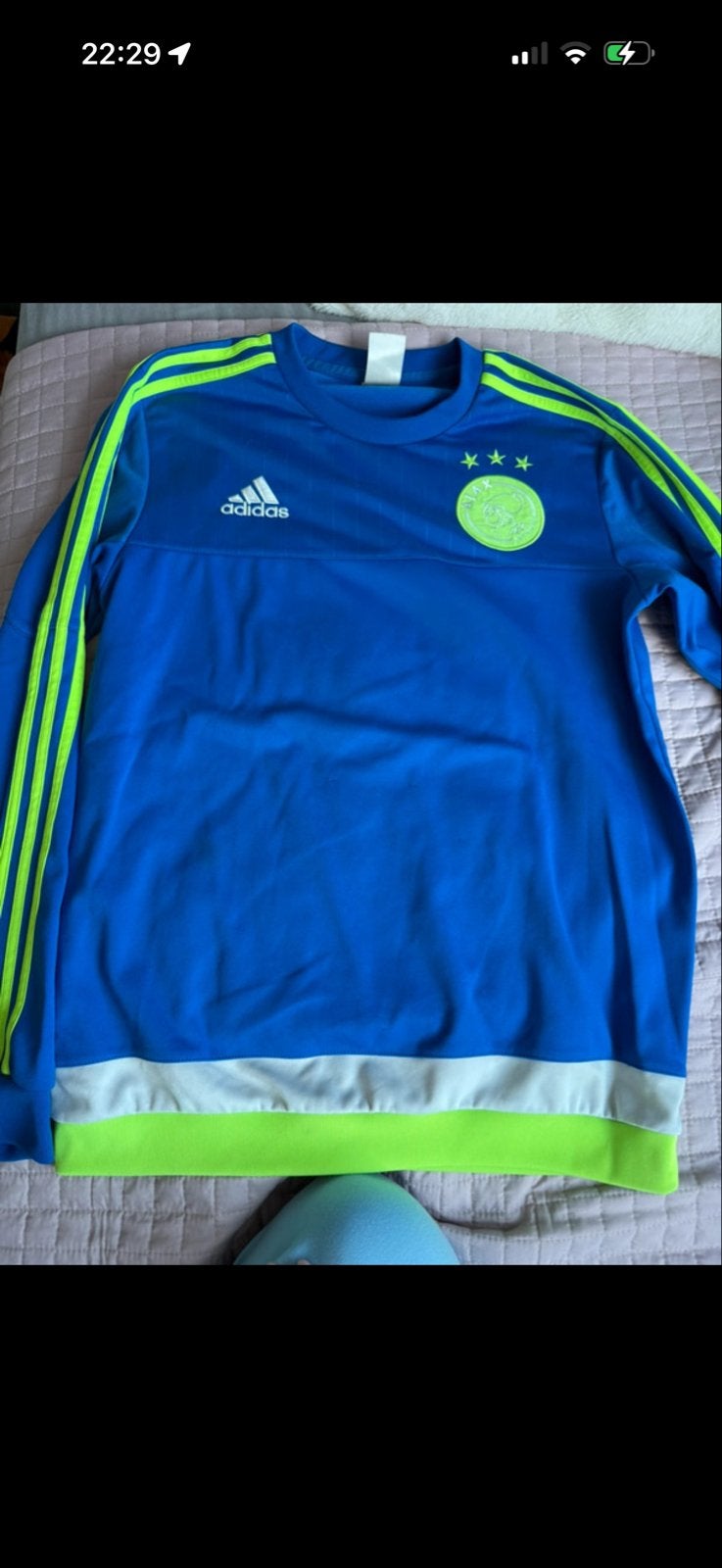 Adidas Ajax trainingsshirt blauw/fluor maat M, Ophalen of Verzenden, Zo goed als nieuw, Voetbal, Maat 48/50 (M)