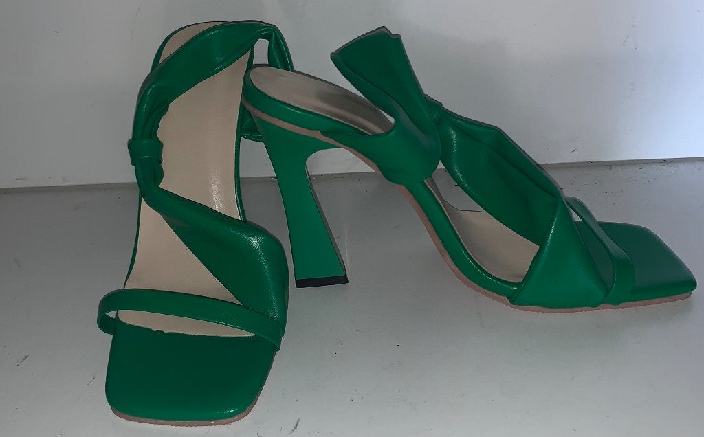 groene sexy sandalen met hoge hak mt 36 Nieuw!, Nieuw, Groen, Sandalen of Muiltjes, Ophalen of Verzenden