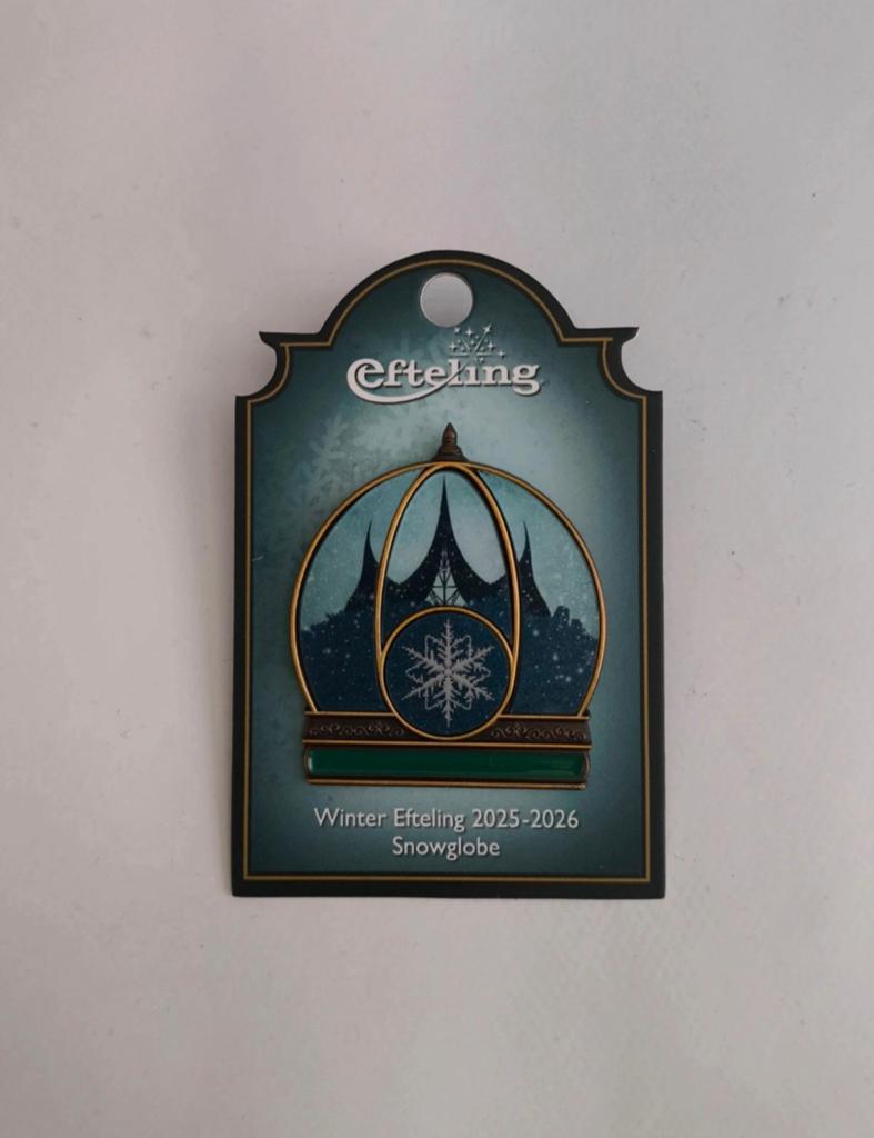 Winter Efteling snow globe 2025 - 2026, Ophalen of Verzenden, Nieuw, Button of Speldje