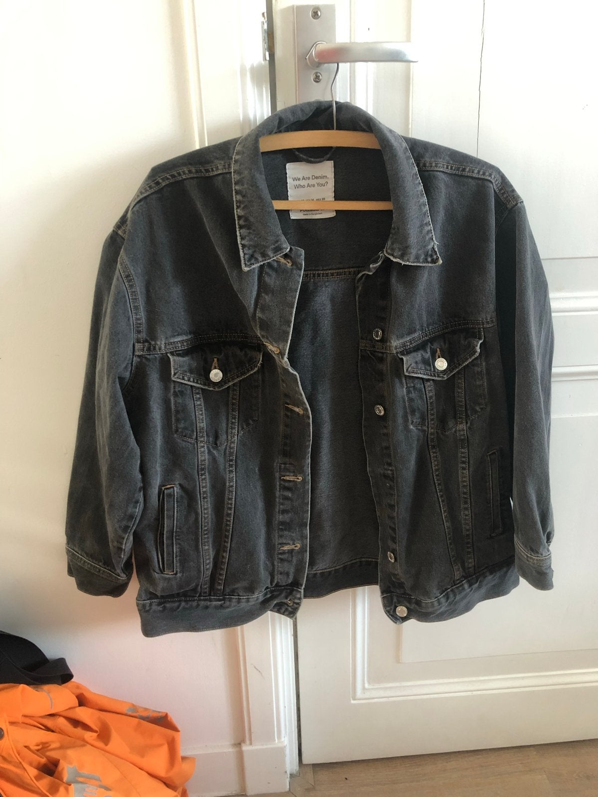 Pull&Bear spijkerjack, maat M, zwart/grijs, Ophalen of Verzenden, Zo goed als nieuw, Maat 38/40 (M), Zwart