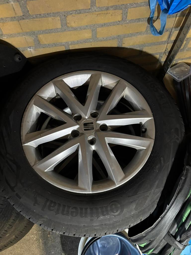 Seat Tarraco 17” velgen met Continental Eco Contact 6 banden, Ophalen, Gebruikt