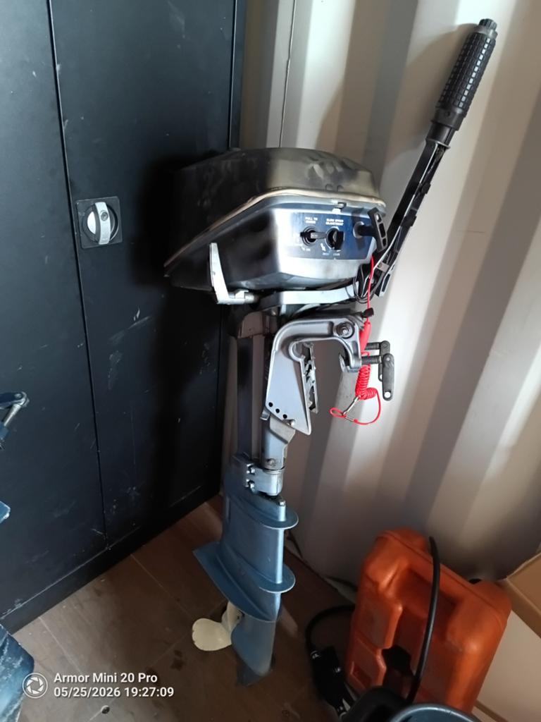 Evinrude 4.5 pk 2 cilinder 2 takt langstaart, Watersport en Boten, Buiten- en Binnenboordmotoren, Ophalen, Gebruikt, Benzine