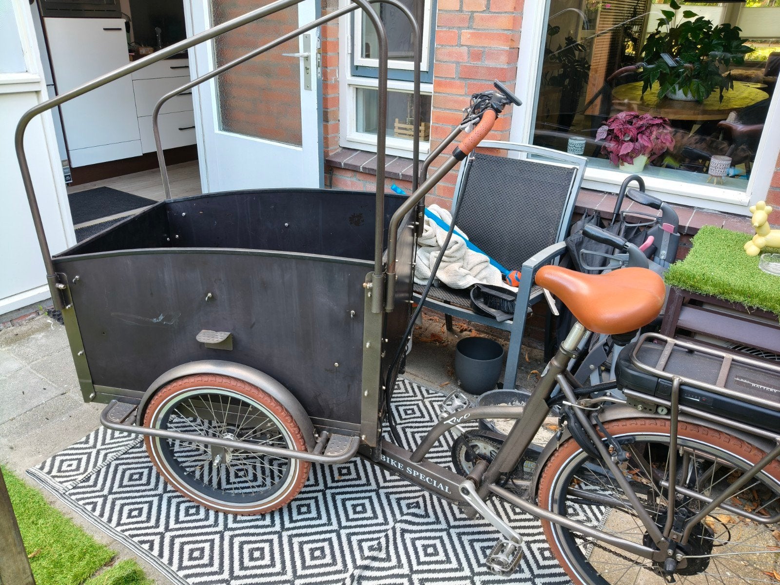 Troy Bike Bakfiets Elektrisch met Huif - Zo goed als nieuw, Ophalen, Zo goed als nieuw, Overige merken