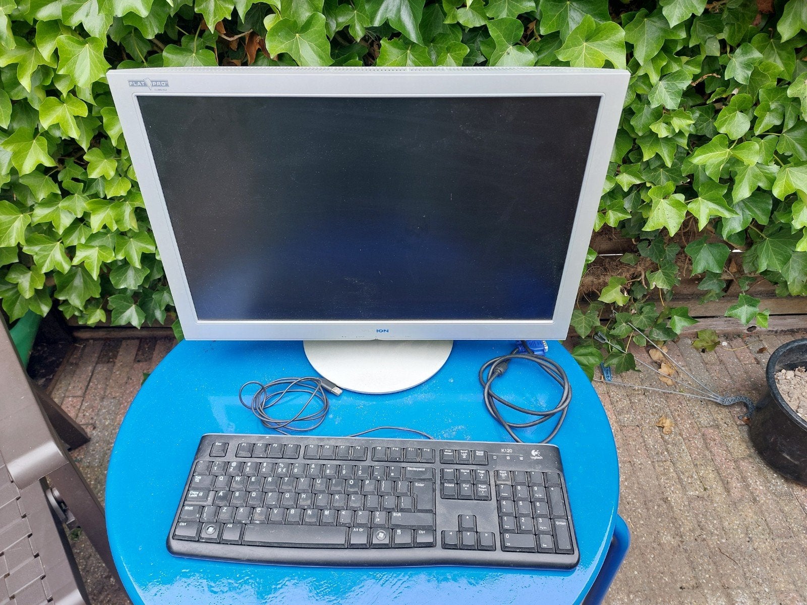 Monitor met toetsenbord, Ophalen of Verzenden, 60 Hz of minder, IPS