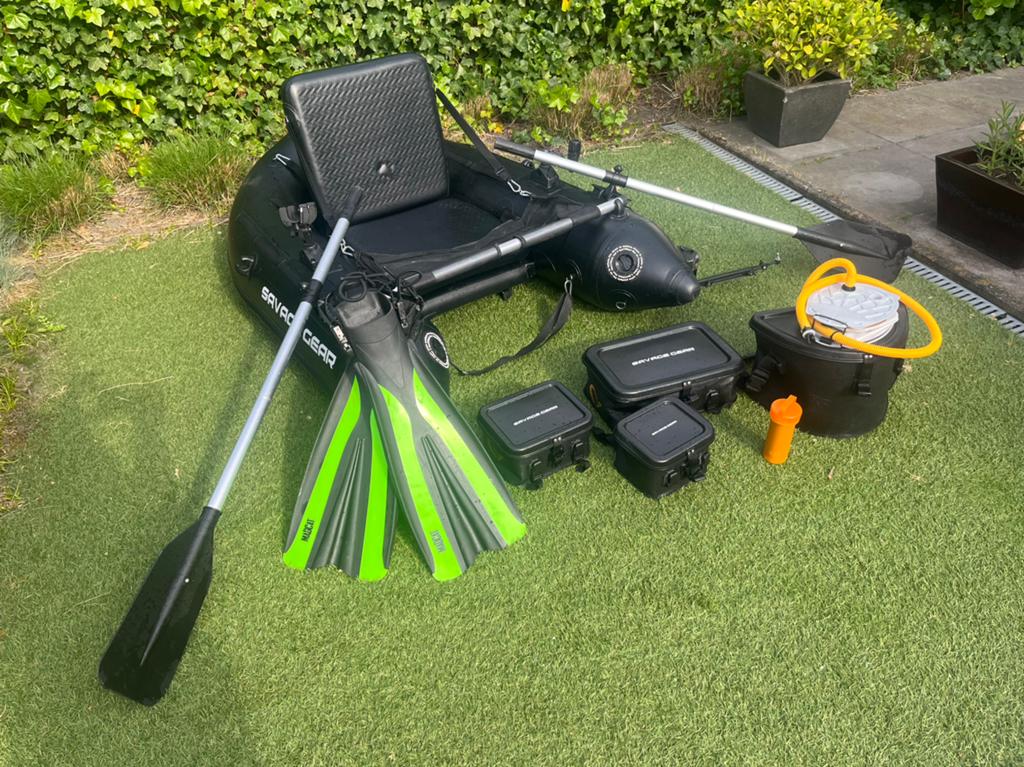 Belly Boat Savage Gear, Watersport en Boten, Hengelsport | Algemeen, Zo goed als nieuw, Molen, Ophalen of Verzenden